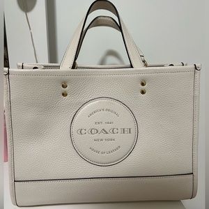 COACH Dempsey Carryall With Patch